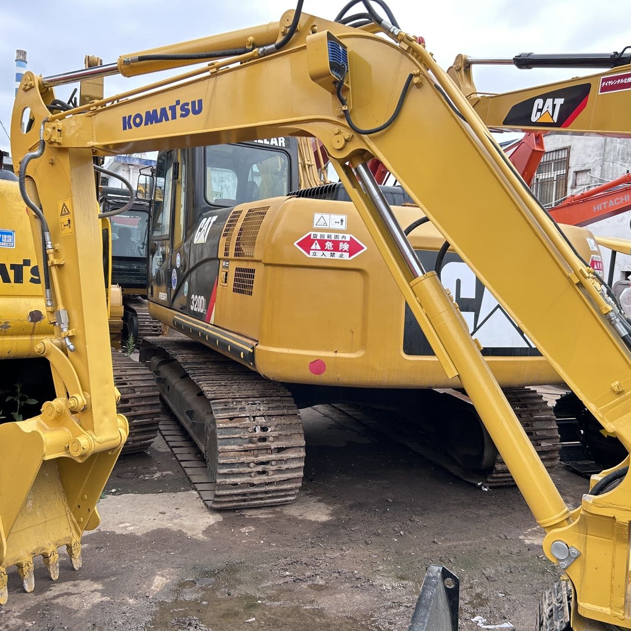 Used Komatsu PC55mr PC35 PC40 PC50 in good condition mini Excavator earth-moving machinery