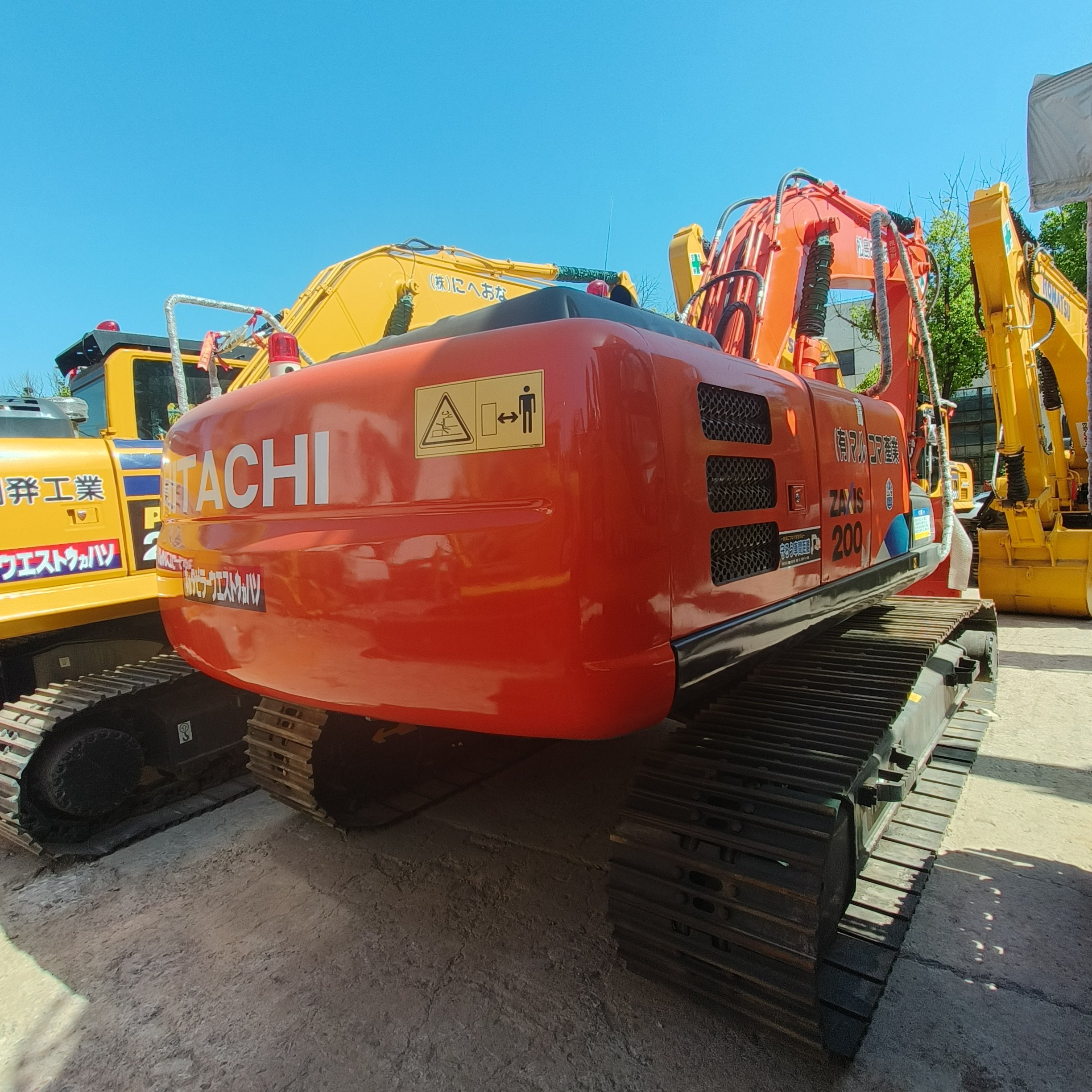 Hot selling heavy 20 ton equipment machinery low working hours used HITACHI ZAXIS 200 excavator in good condition