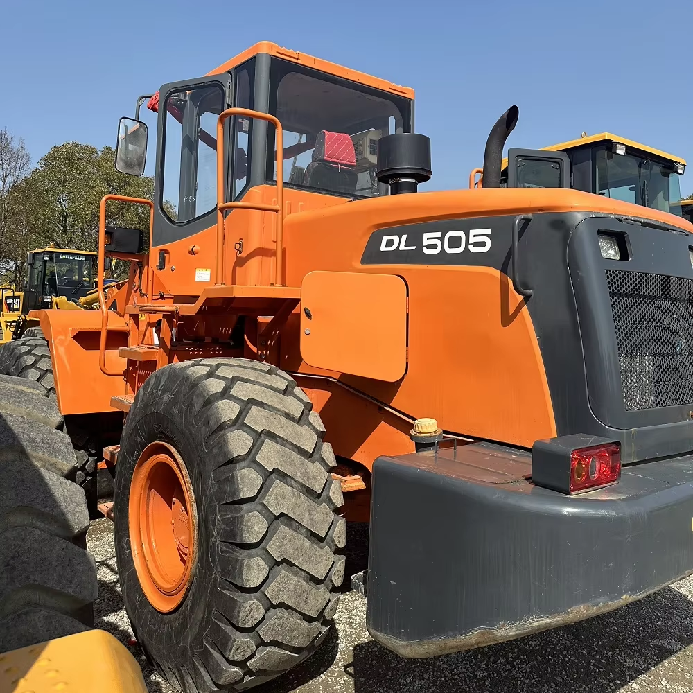 original Korea used front loaders DOOSAN DL505 wheel bucket truck loading and unloading 5ton DOOSAN machinery