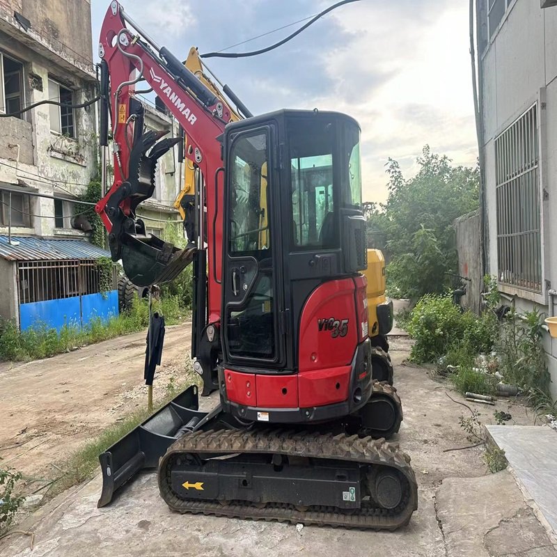 3.5 ton mini excavator used Yanmar vio35 30 55 secondhand engineering machine original design good condition on sale.