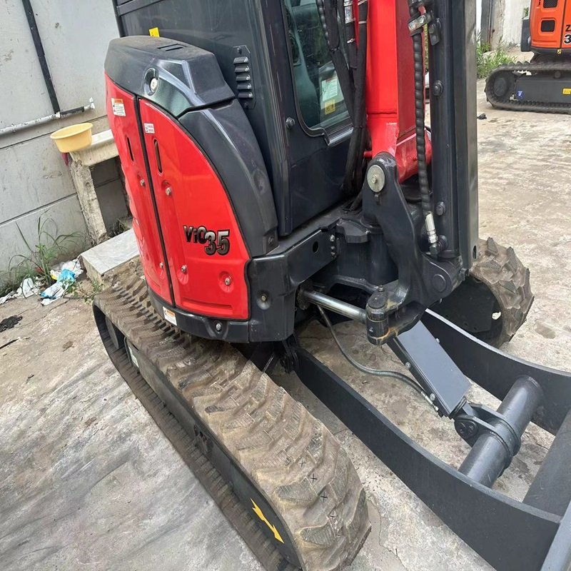3.5 ton mini excavator used Yanmar vio35 30 55 secondhand engineering machine original design good condition on sale.
