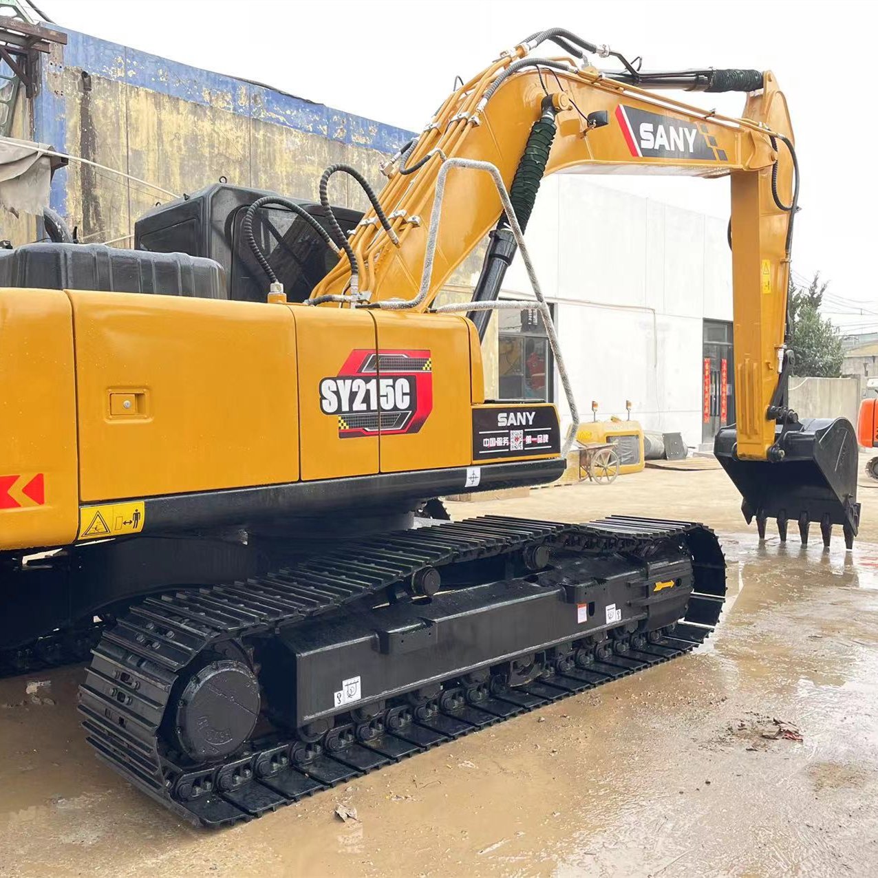 Hot sales cheap price crawler excavator SANY SY215C used exacvators 21.5ton machinery for sale