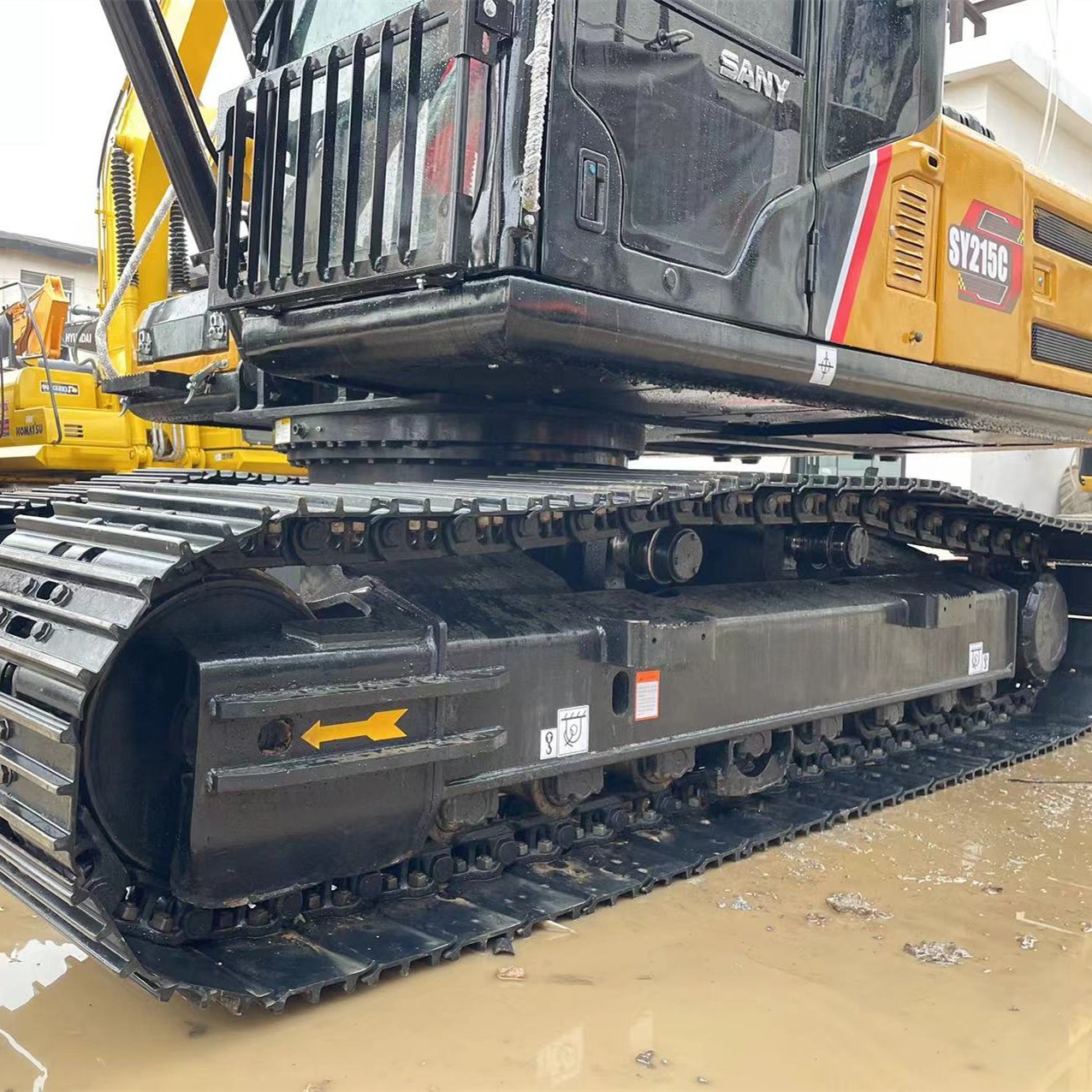 Hot sales cheap price crawler excavator SANY SY215C used exacvators 21.5ton machinery for sale