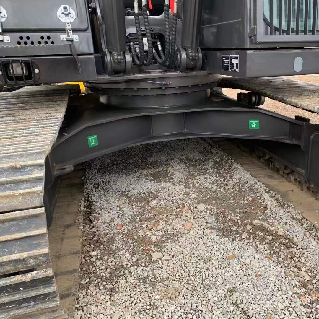 Used 14t Volvo crawler excavator EC140BLC / Volvo 140 EC140B EC140 140BLC in good condition and cheap