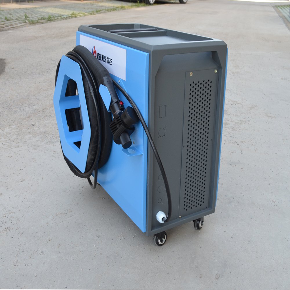 Pulse laser cleaning machine is used to clean rust paint grease and dust on different materials