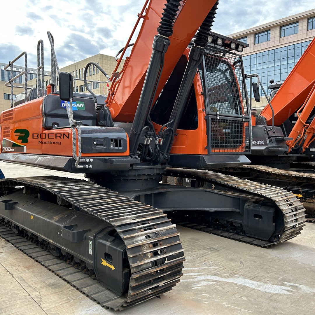 USED Doosan DX300LC-9C Crawler Hydraulic Excavator Korea made excavator machine perfect condition