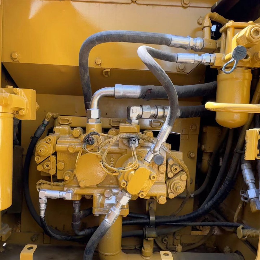 Used CAT315D2 Excavators Good Condition Low Price High Quality Secondhand Caterpillar 315D2 Excavator on sale