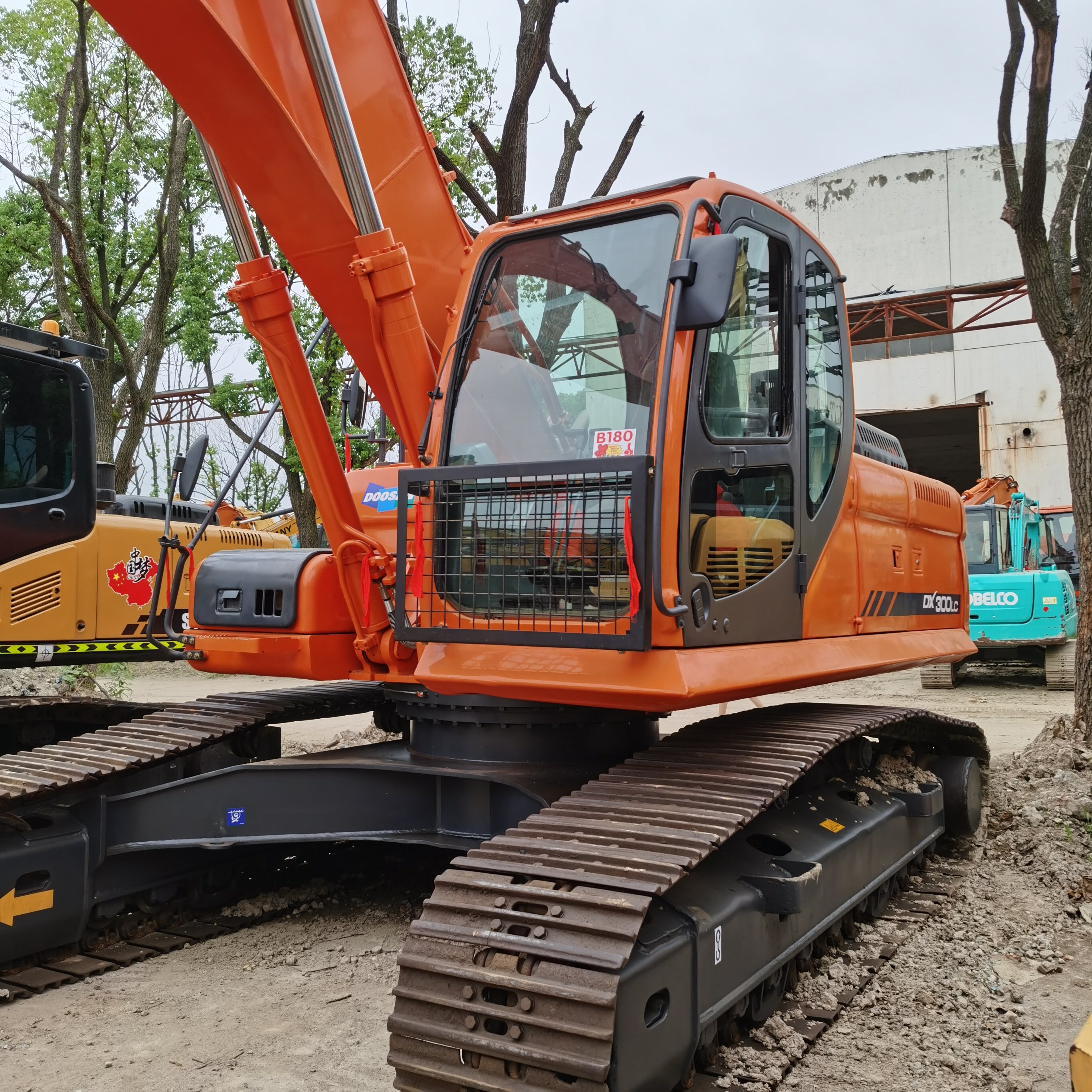 Original South Korea Doosan DH300 Excavator Doosan Excavator In Low Price Used Doosan Excavator For Hot Sale