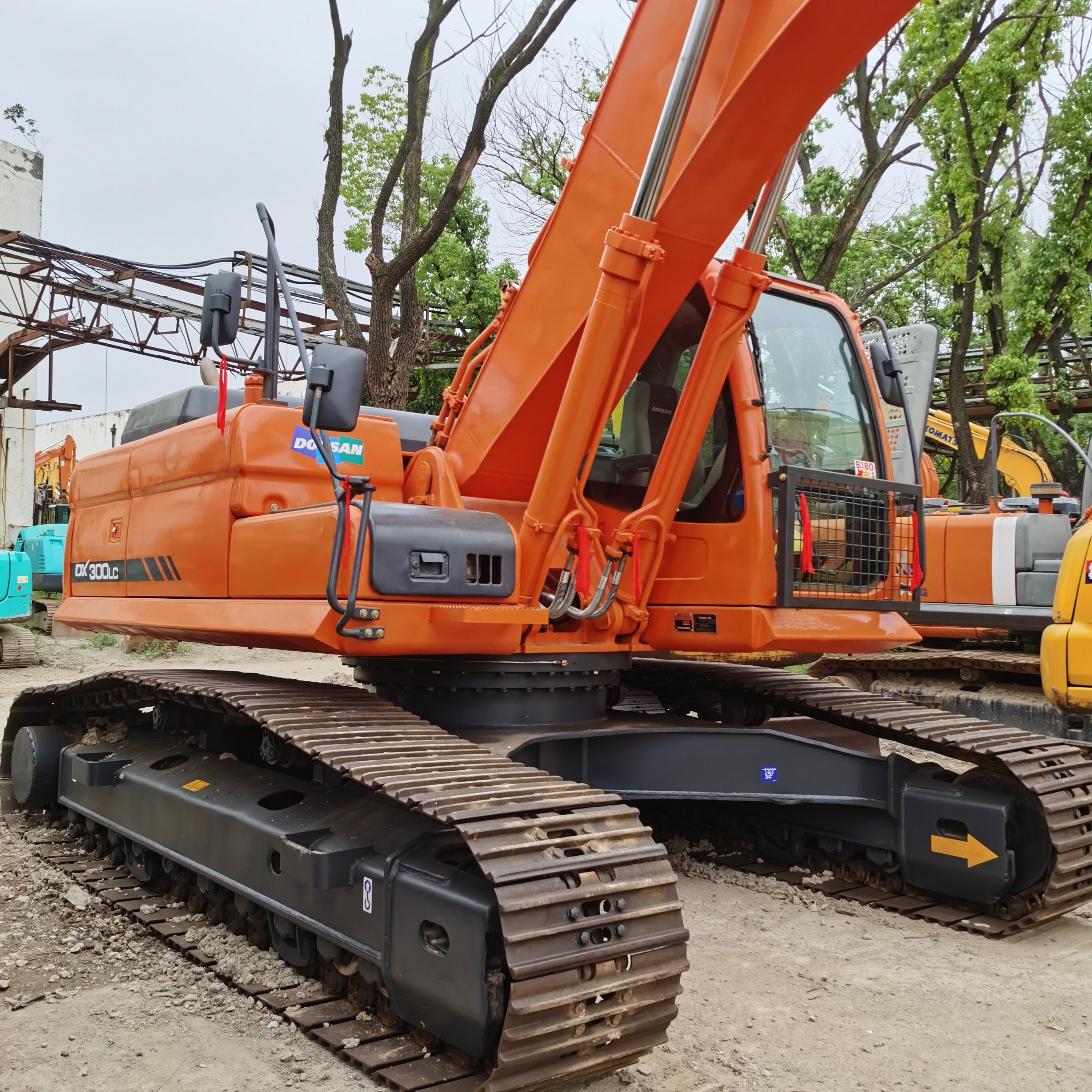 Original South Korea Doosan DH300 Excavator Doosan Excavator In Low Price Used Doosan Excavator For Hot Sale