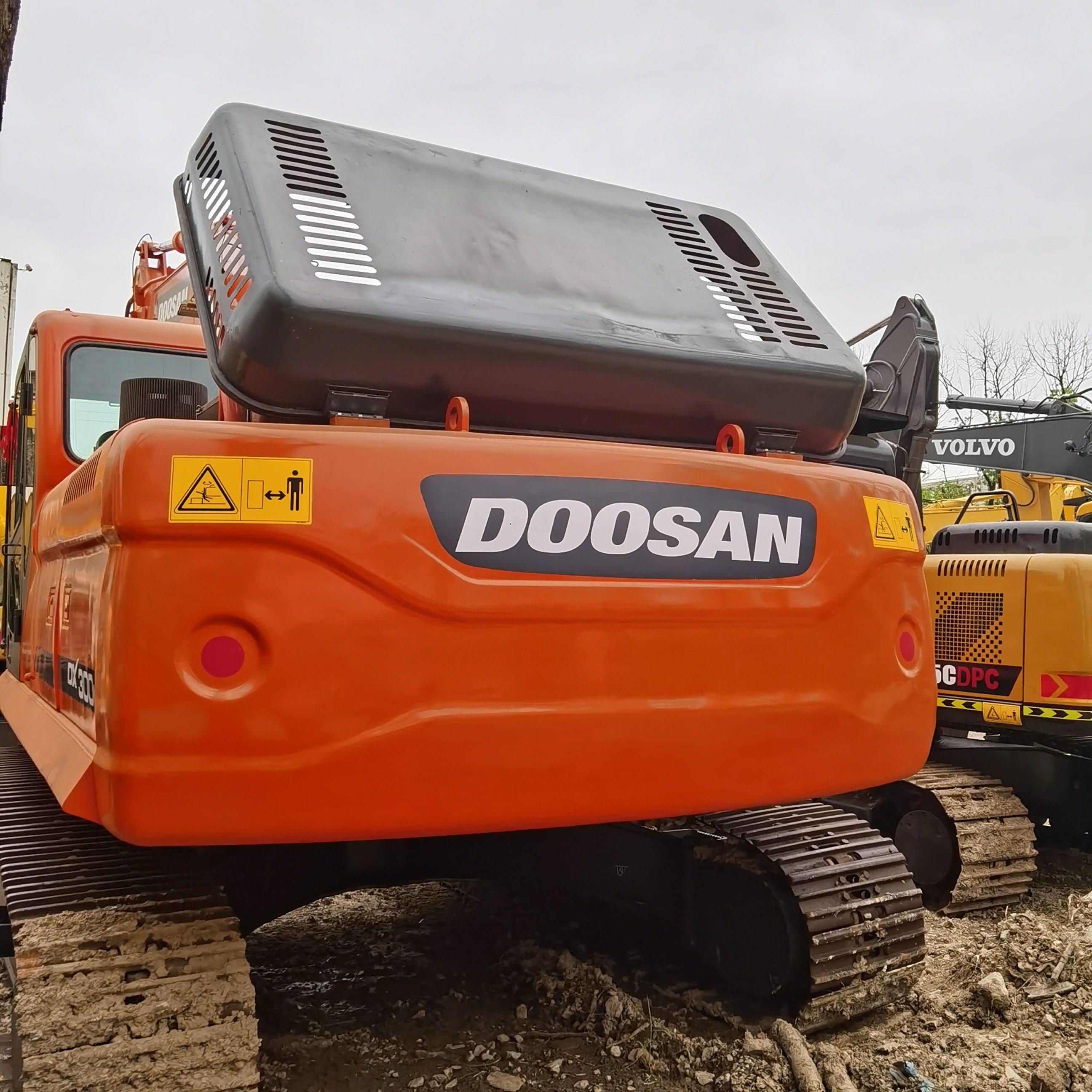 Original South Korea Doosan DH300 Excavator Doosan Excavator In Low Price Used Doosan Excavator For Hot Sale