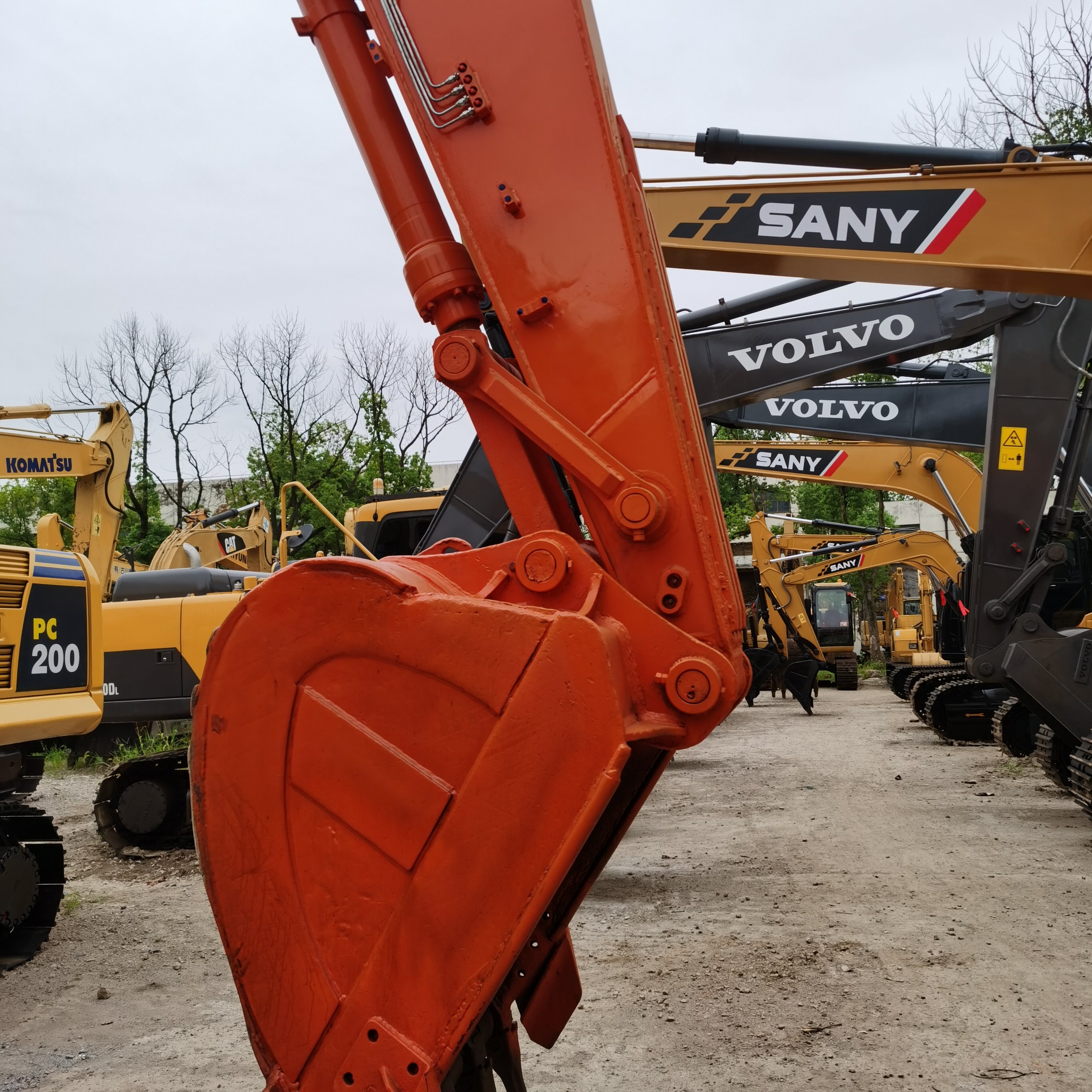 Original South Korea Doosan DH300 Excavator Doosan Excavator In Low Price Used Doosan Excavator For Hot Sale
