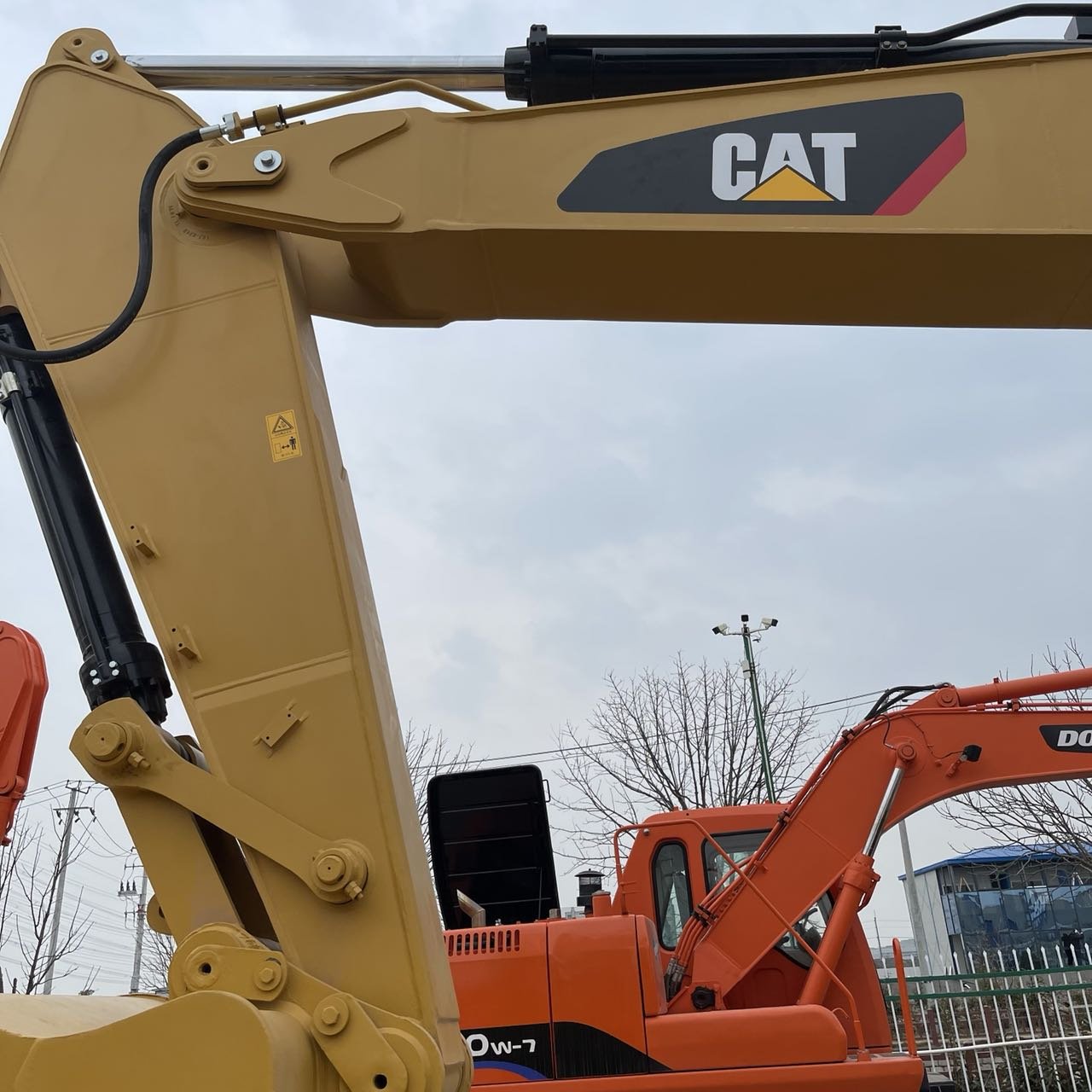 Japan Original Caterpillar 336D2 Used Crawler Excavator 36 Ton Compact Digger Used Engineering Construction Machinery For Sale