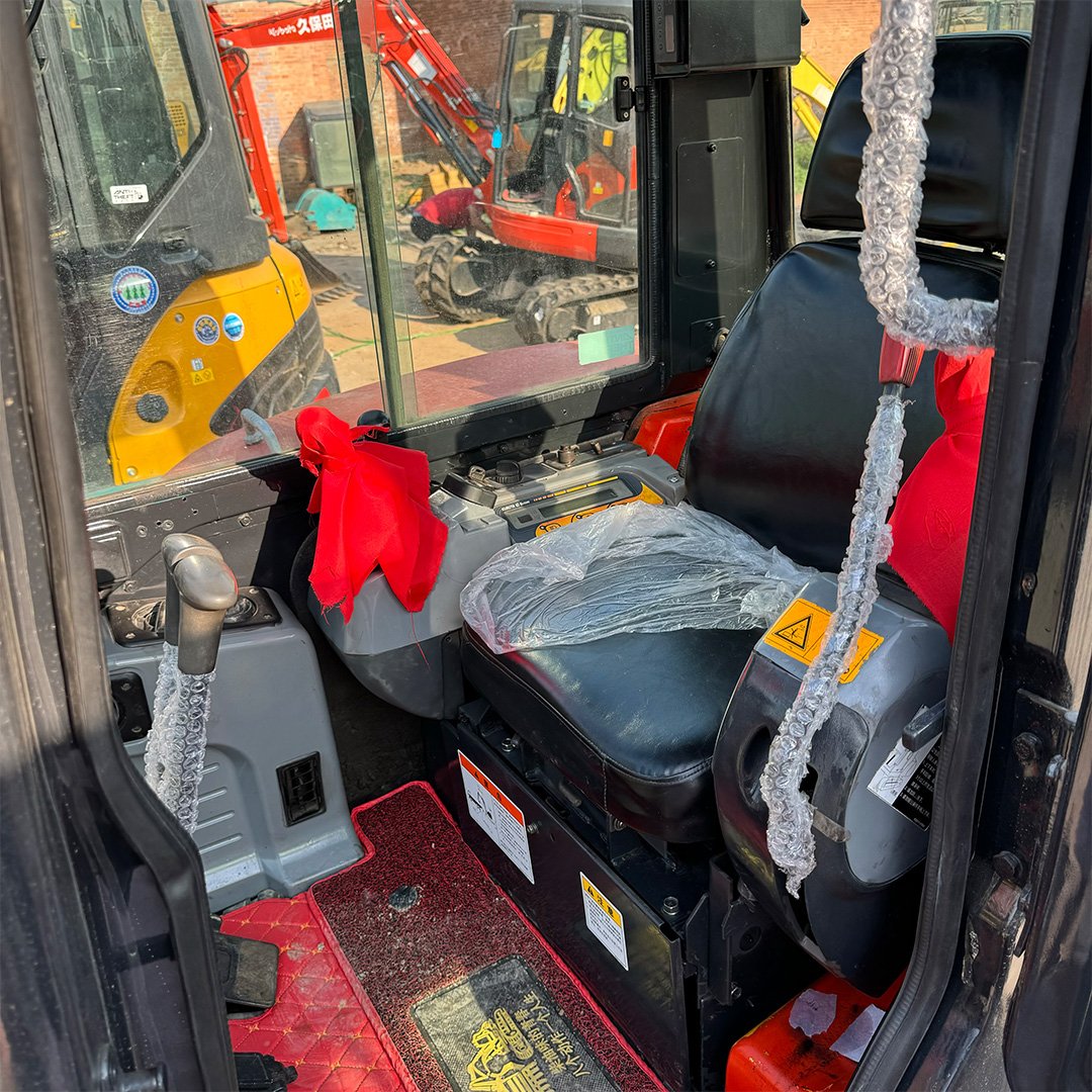 Excellent quality Used Mini kubota u55 Diggers mini Excavator Hydraulic Crawler Japan famous brand KXU55-4 with good quality