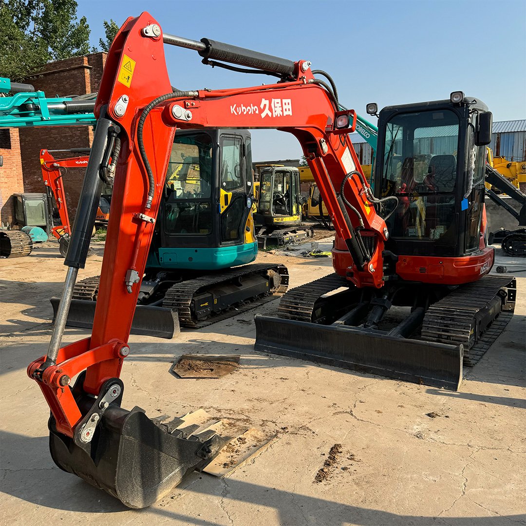 Excellent quality Used Mini kubota u55 Diggers mini Excavator Hydraulic Crawler Japan famous brand KXU55-4 with good quality