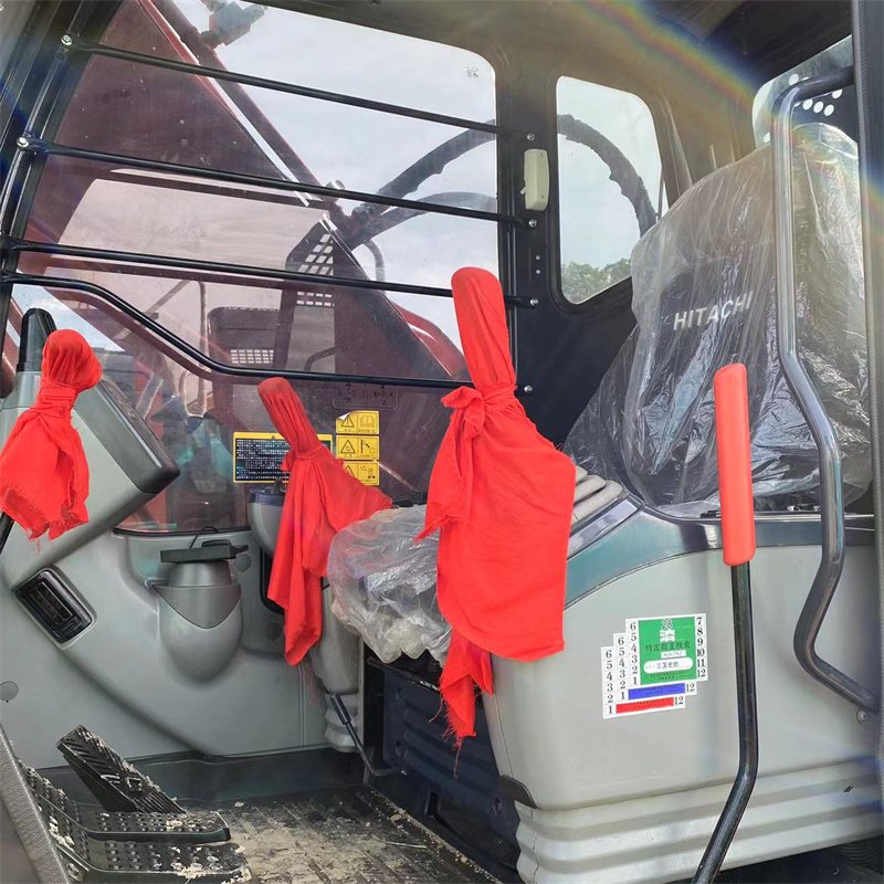 Used Hitichi Excavator Premium Quality Used hitichi Zx200 Excavator Japan Used Crawler Excavators For Sale in Good Condition
