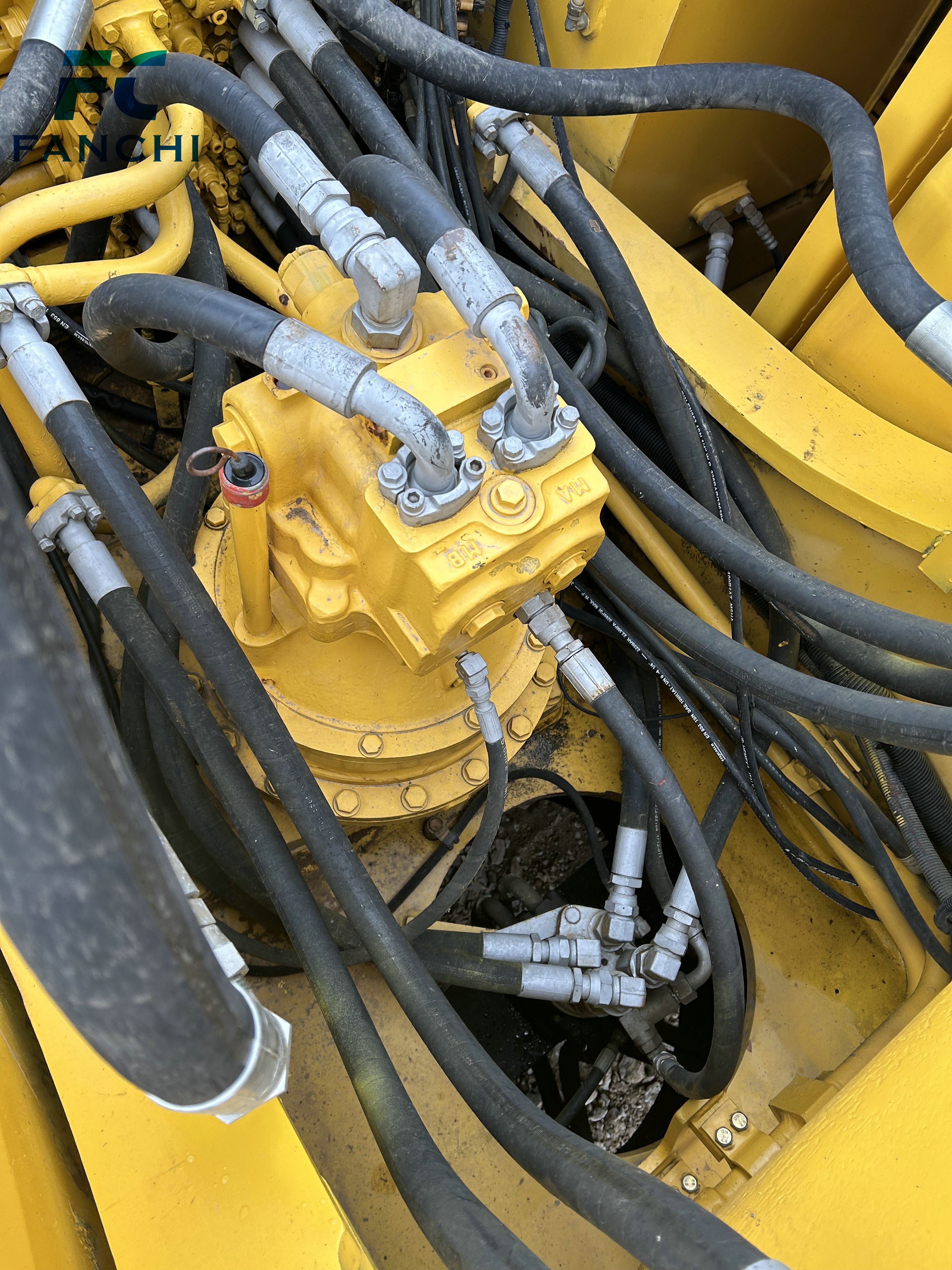Used Japan Original Komatsu PC360 Excavator 36 Ton Heavy Duty Earth-Moving Construction Machine Low Work Meters Engine Motor PLC