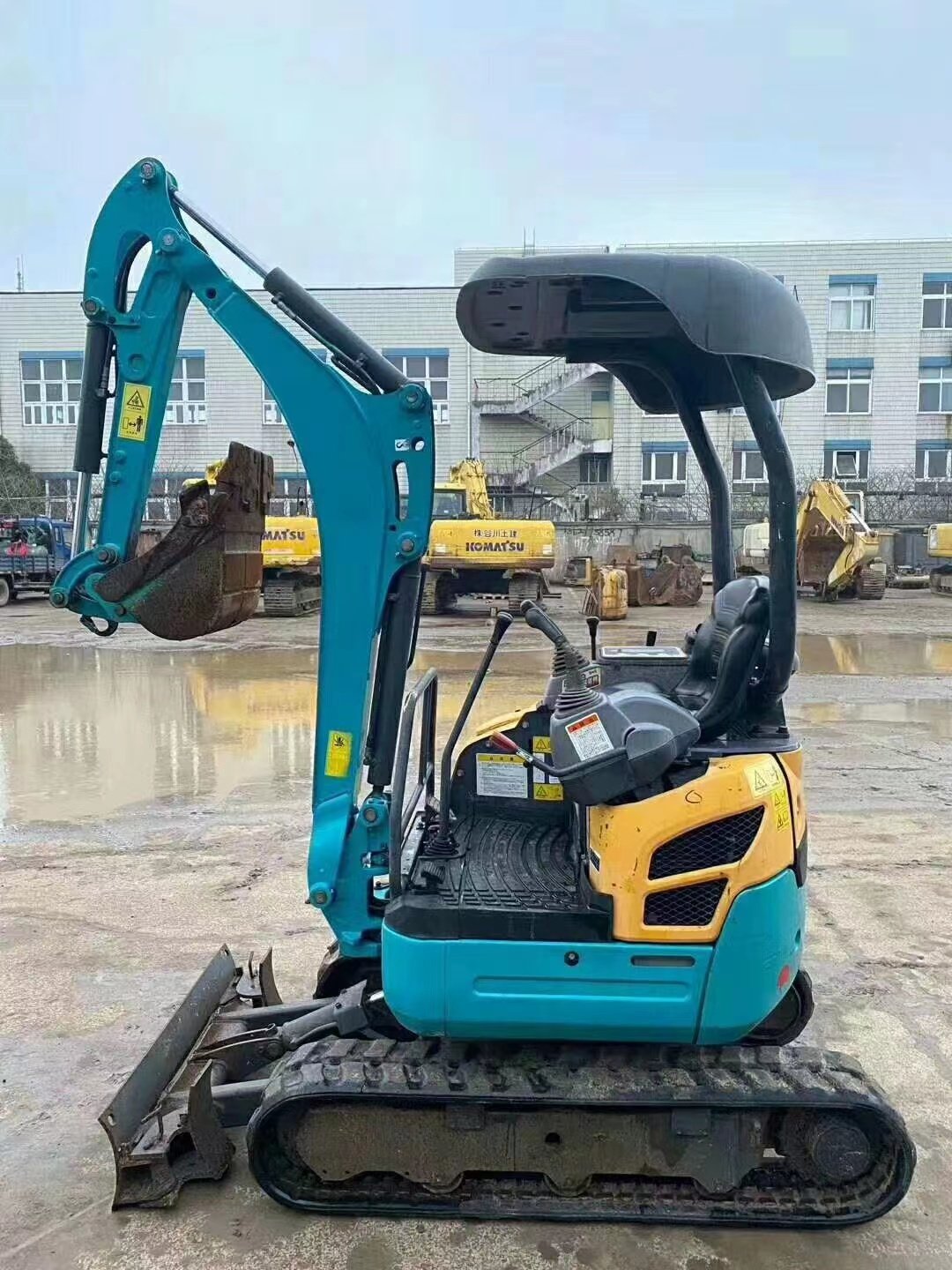 used kubota u17 mini excavator 1.7tons Japanese second hand machine used excavators 1.5ton kubota u17 mini digger for home used