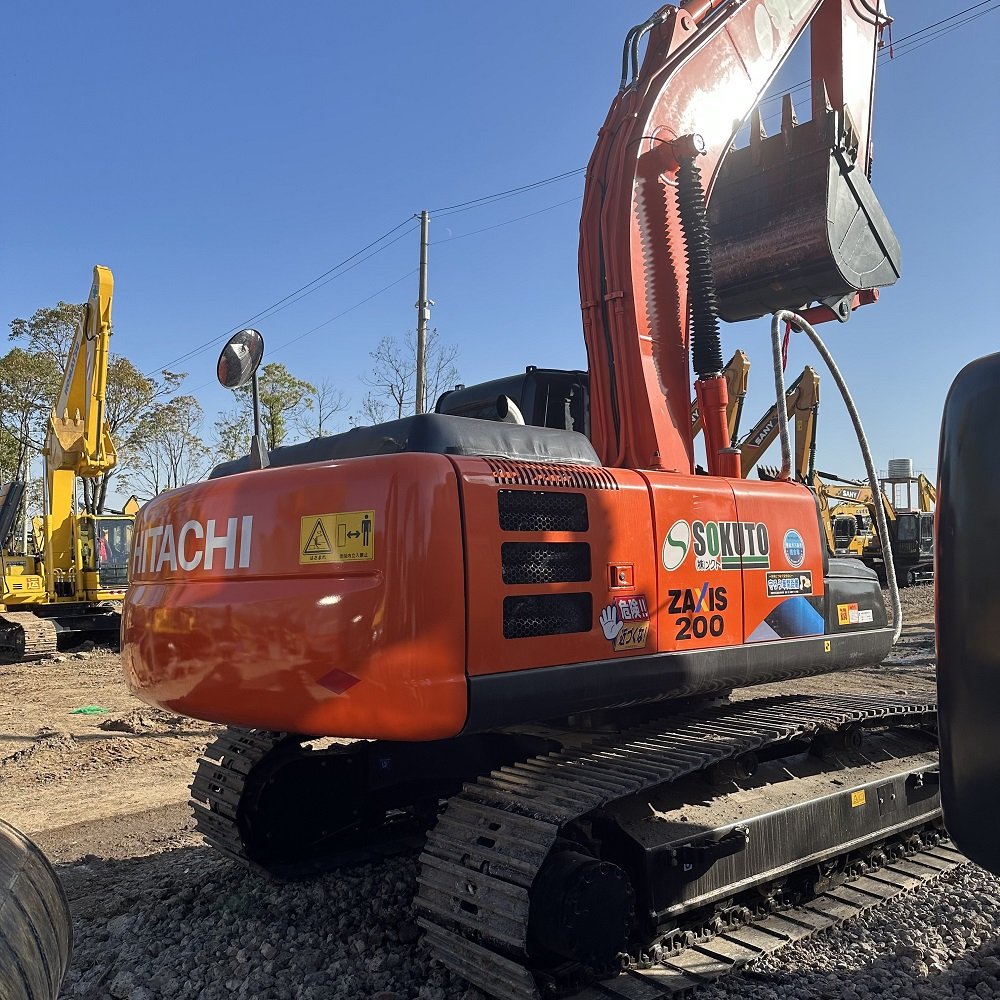 Good quality Hitachi ZX200 Used excavator Used digger 20tons Hydraulic Crawler Machine Big Machine Japanese excavator