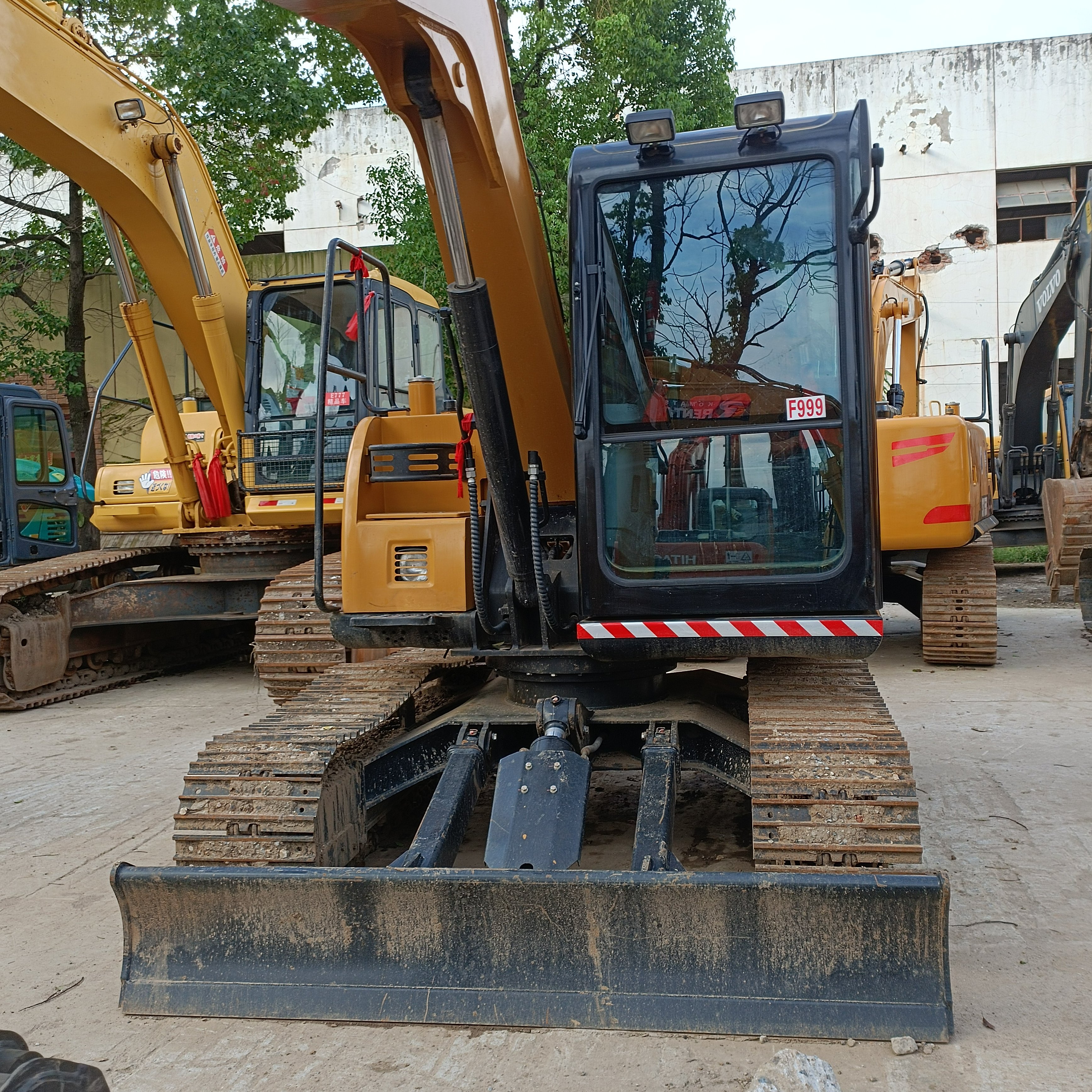 Used excavator SANY SY75C-9 crawler hydraulic excavator 7 ton small digger machine China original multi-functional