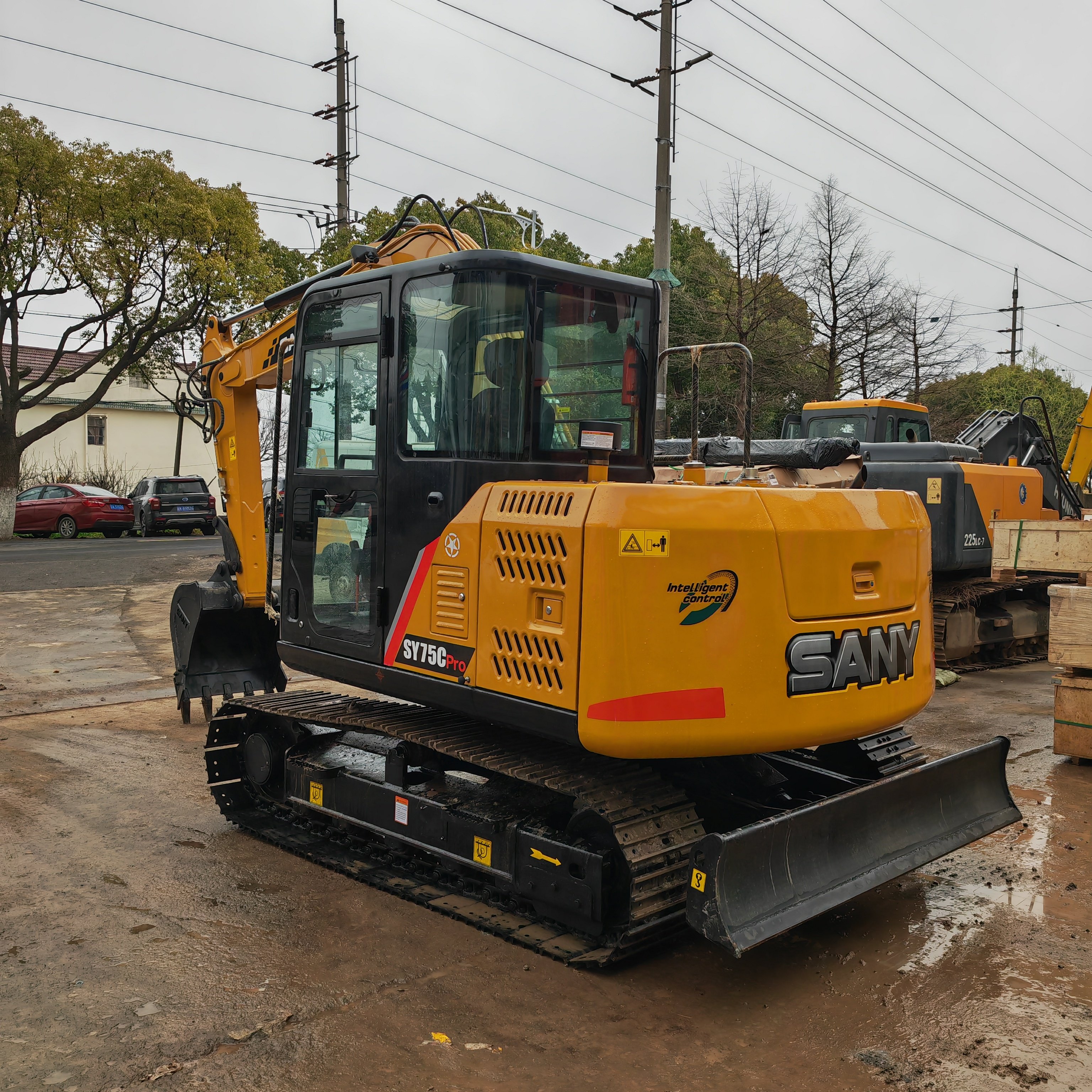 Second hand SANY SY75C crawler excavator original earth moving machine 7 tons 7.5 tons used Sany 75 excavator