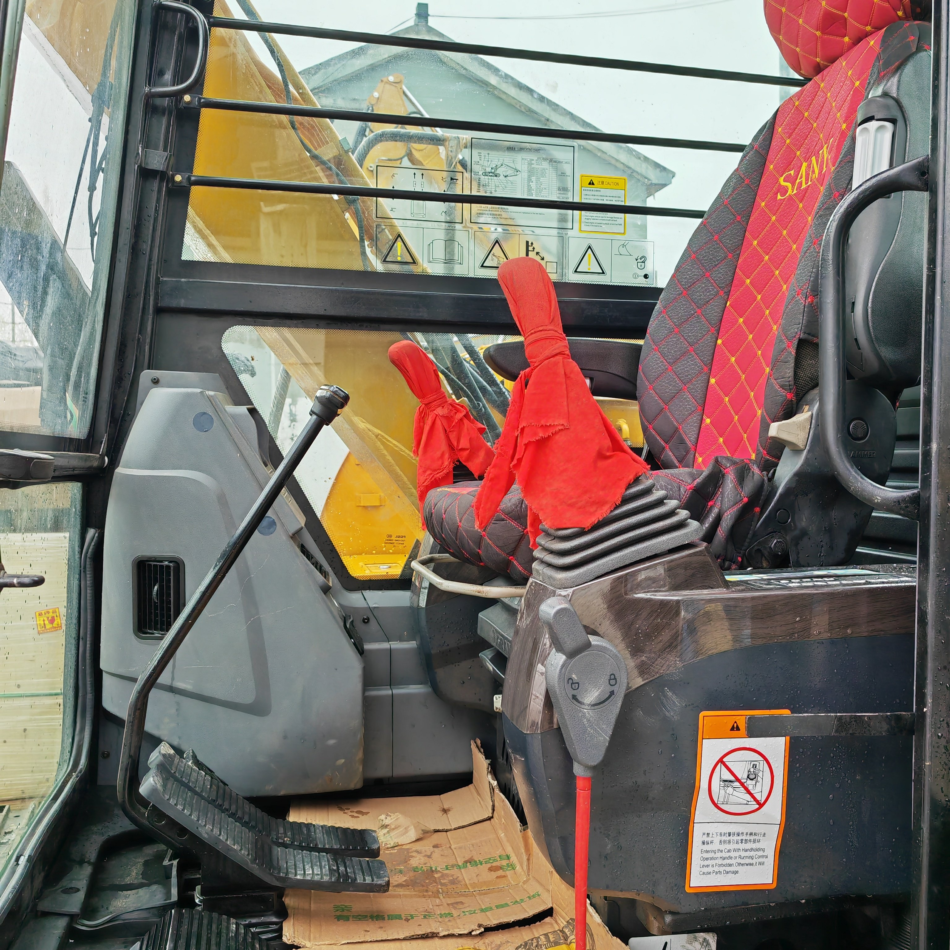 Second hand SANY SY75C crawler excavator original earth moving machine 7 tons 7.5 tons used Sany 75 excavator