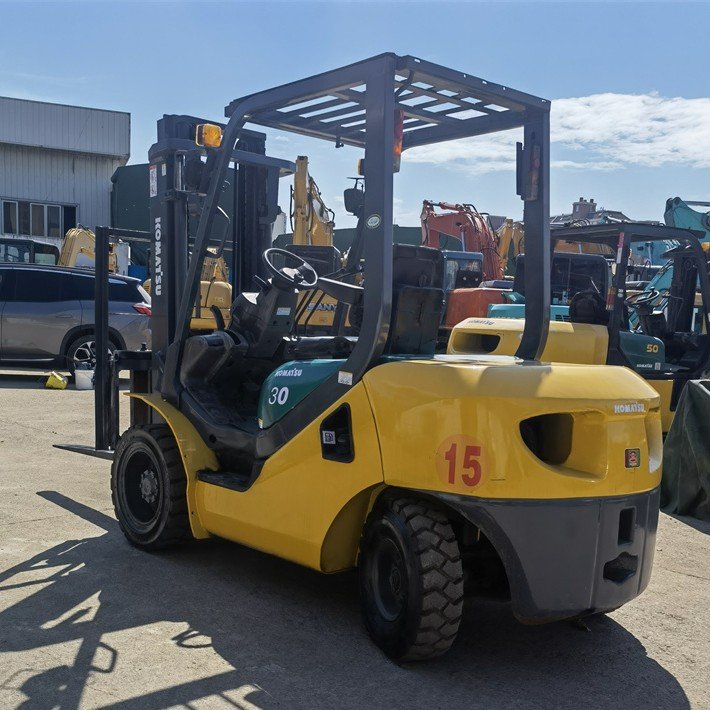 Original Komatsu 30 Forklift 3 ton Forklift Used Hydraulic Forklift