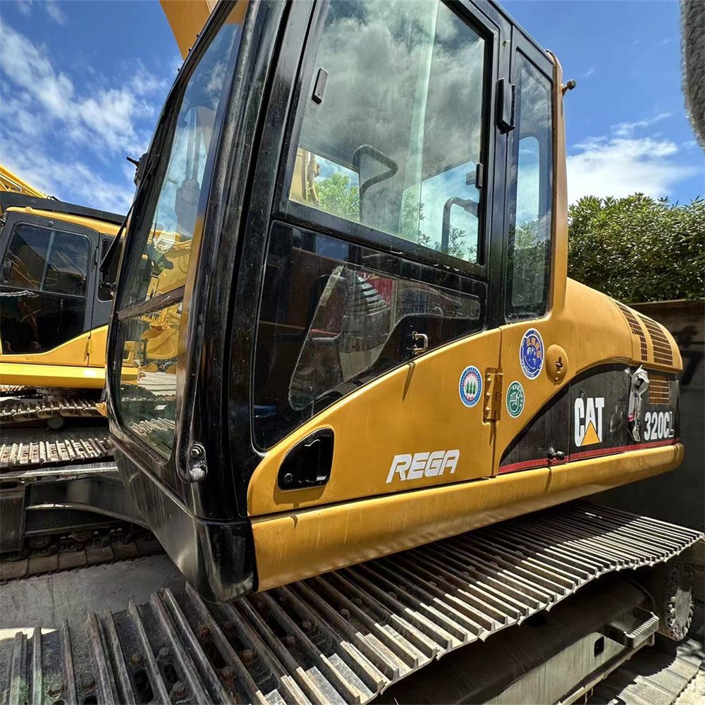 Good condition Used CAT excavator japan 320CL 312 315 313 318 310 Original used excavator cat 320 machine in stock on sale