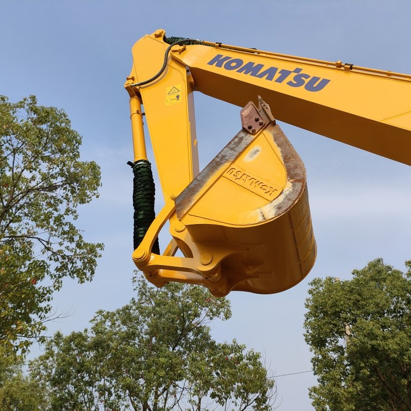 Used Good Performance Komatsu Pc160 Cralwer Excavator Used Komatsu 16ton Medium Digger Machine