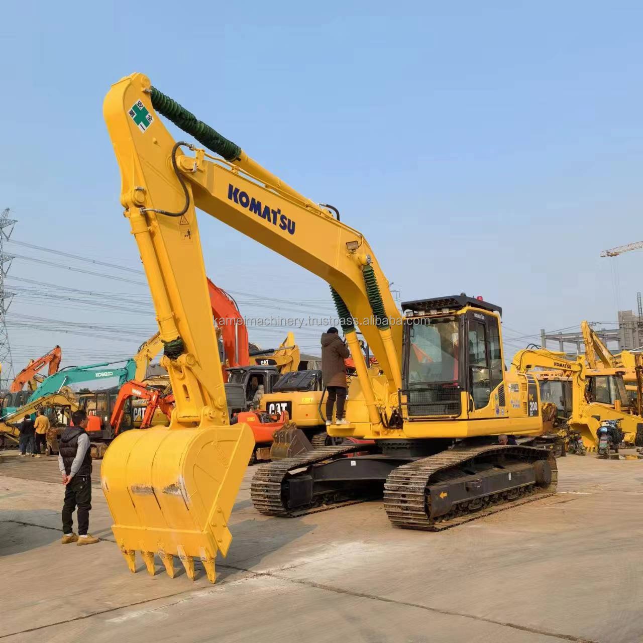 Komatsu PC200lc-8 Crawler Excavator 20Ton High Efficiency Models PC220-8 Best Price