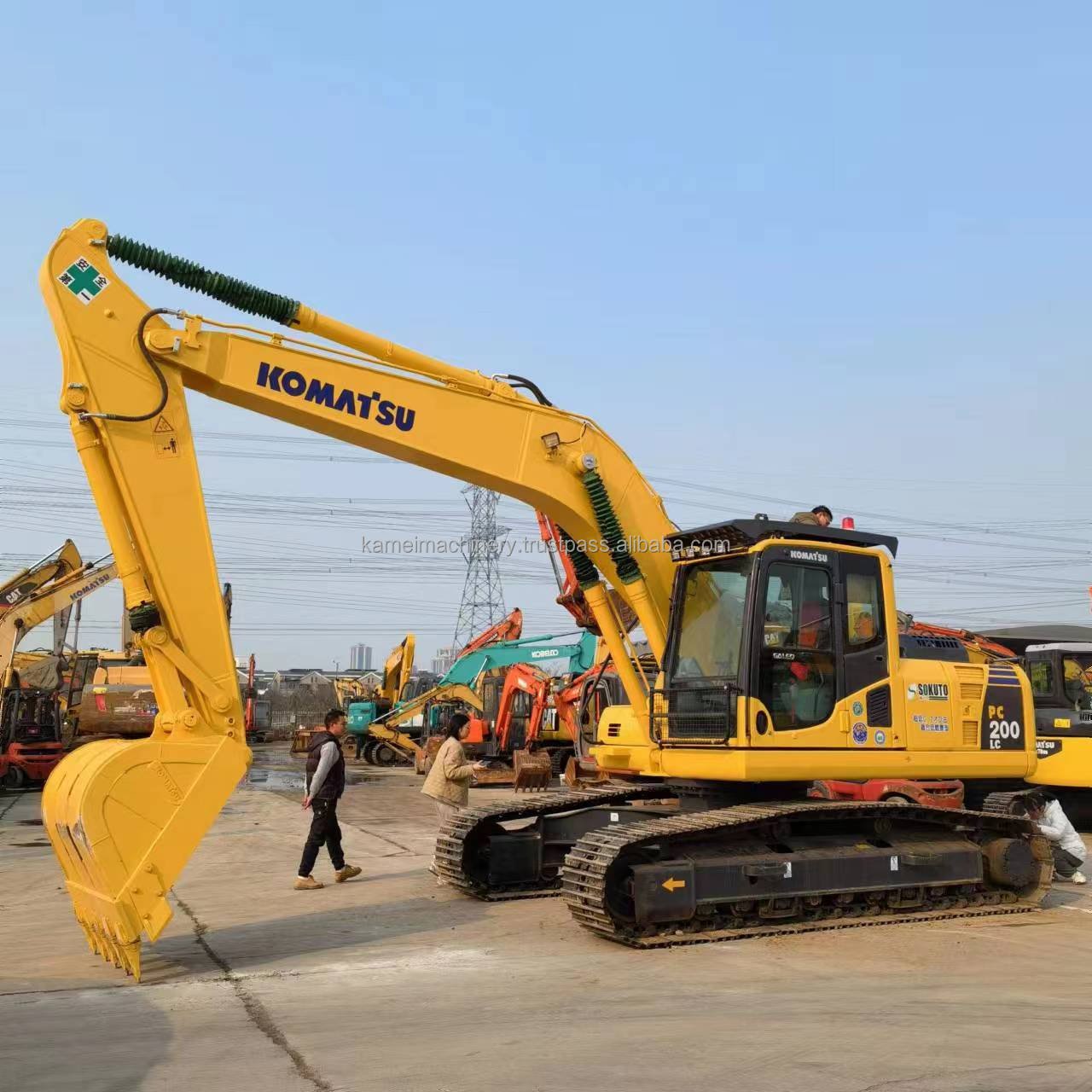 Komatsu PC200lc-8 Crawler Excavator 20Ton High Efficiency Models PC220-8 Best Price