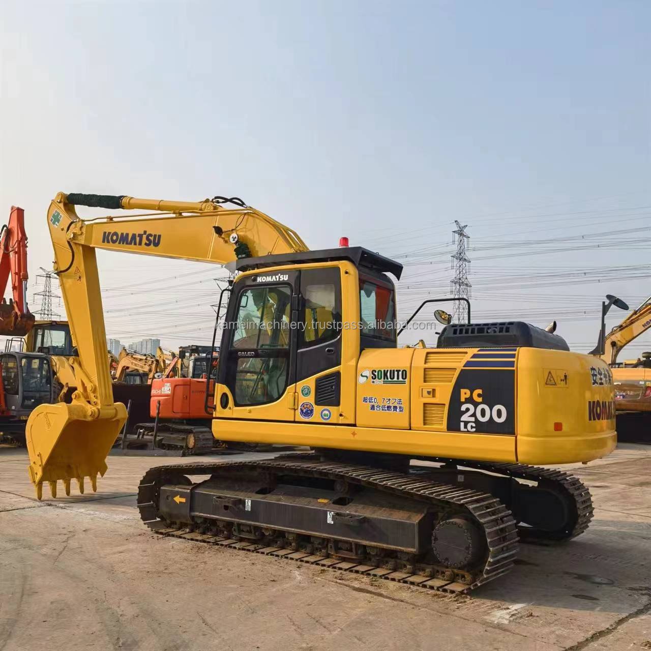 Komatsu PC200lc-8 Crawler Excavator 20Ton High Efficiency Models PC220-8 Best Price