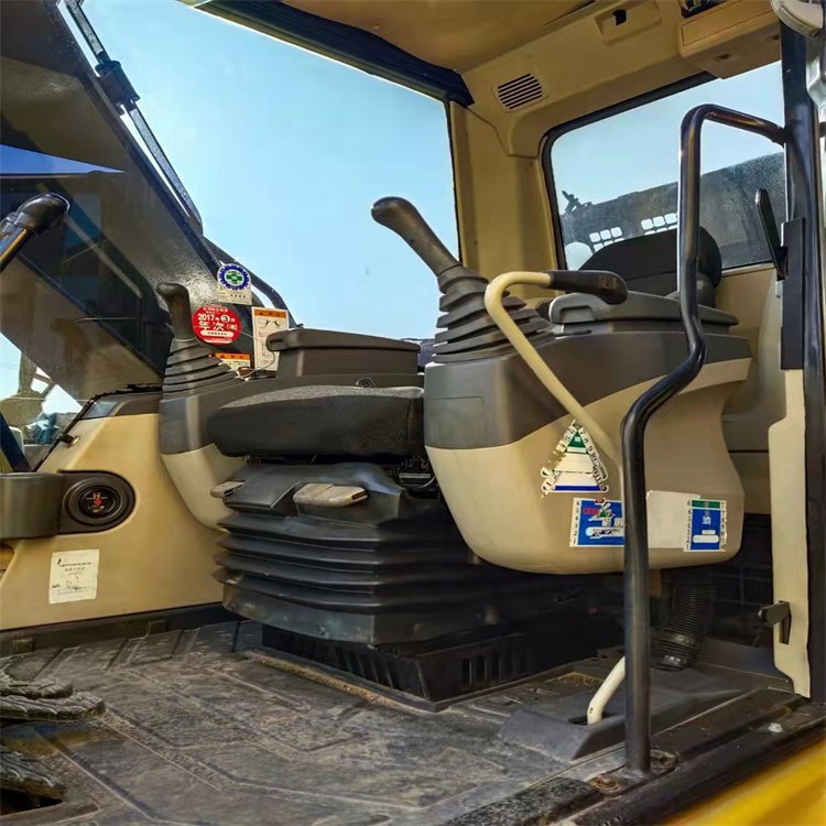 Used Caterpillar brand 18 ton 318 cat excavator CAT318 CAT320D2 Japan made second hand excavator machine