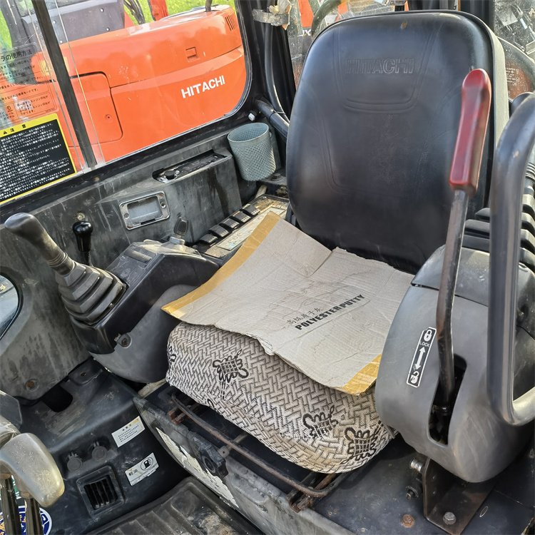 ON SALE farm machinery Used Mini Excavator ZX50 in Shanghai for Sale/Used Hitachi ZX50 Excavator MADE IN JAPAN