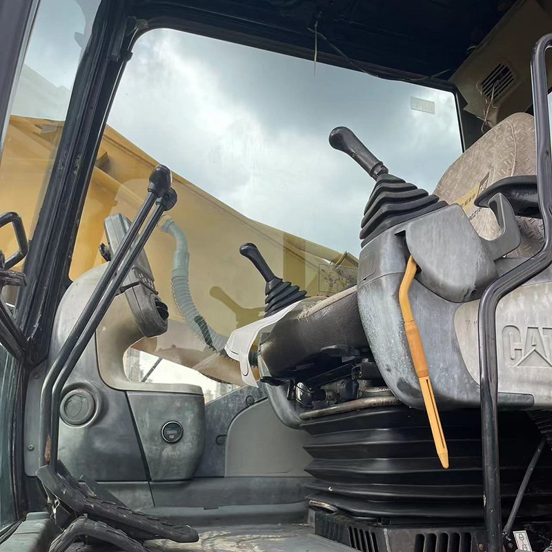 Hot selling High quality used C AT 330D Excavator secondhand ca t 330D used excavator for sale