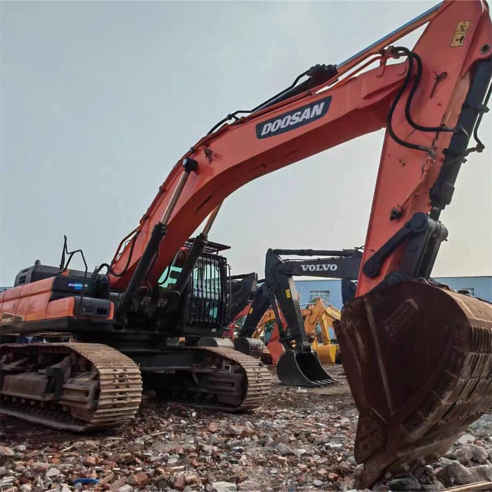 High quality low-price Used Heavy Machine Doosan DX520LC Crawler Excavator in stock