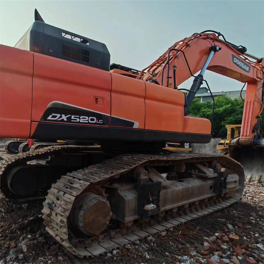 High quality low-price Used Heavy Machine Doosan DX520LC Crawler Excavator in stock