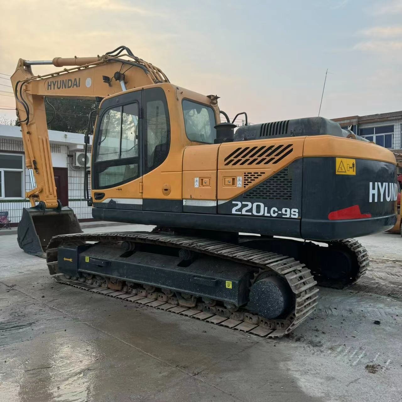korea used hyundai 220 excavator original r220 construction machinery used excavators hyundai 220-9s sale cheap