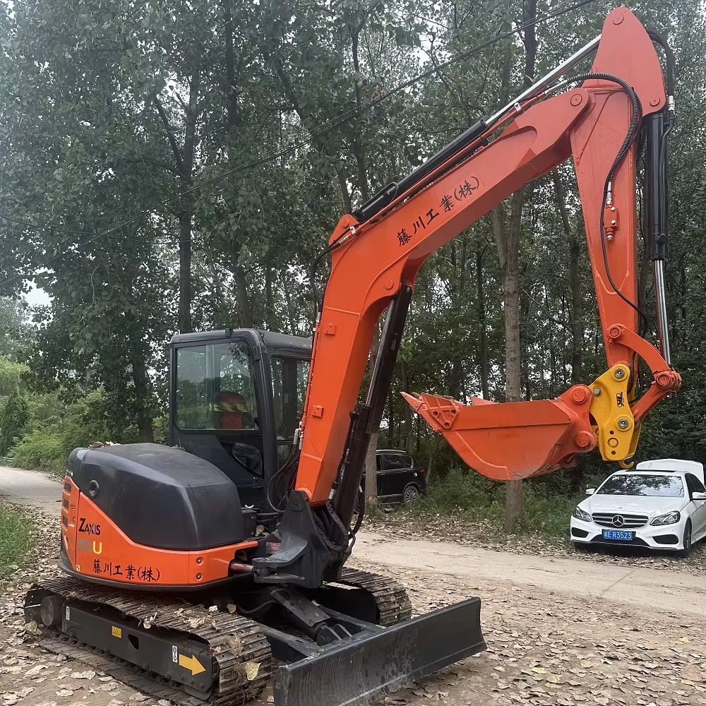 Japan Used Hitachi ZX50 Used crawler excavators 5 ton Machine Equipment for Construction with EPA