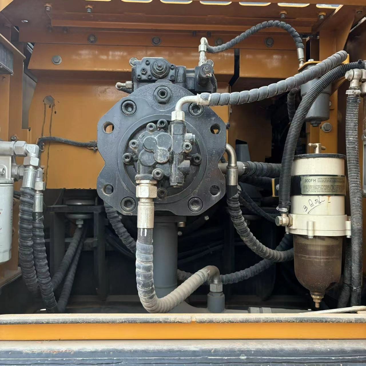 Used Excavator Sany SY365 SY305 SY335 Used Engineering & Construction Machinery Engine Control Panel 5.5 Ton Wheel Loader