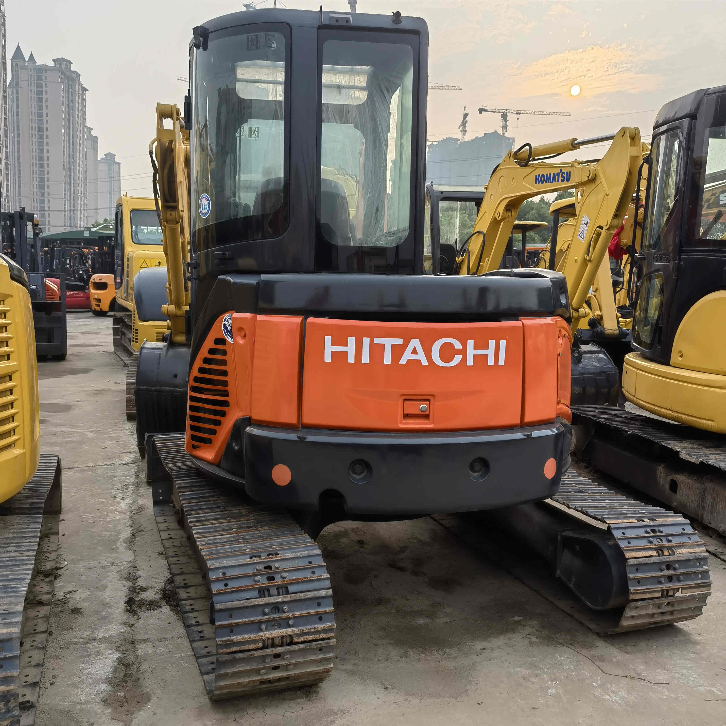 Good condition used excavator Hitachi ZX50U for sale japan earthmoving machinery Hitachi ZX50U excavator for sale