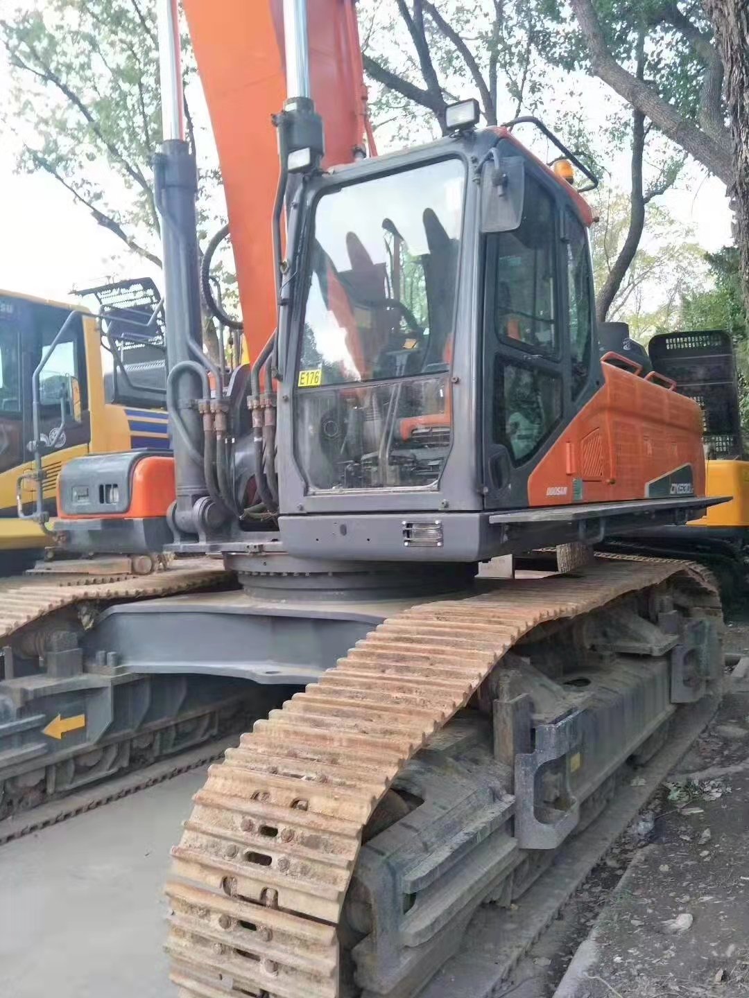 farm machinery Used Excavator DH530 in Shanghai for Sale/Used Doosan DH530 Excavator MADE IN SOUTH KOREA