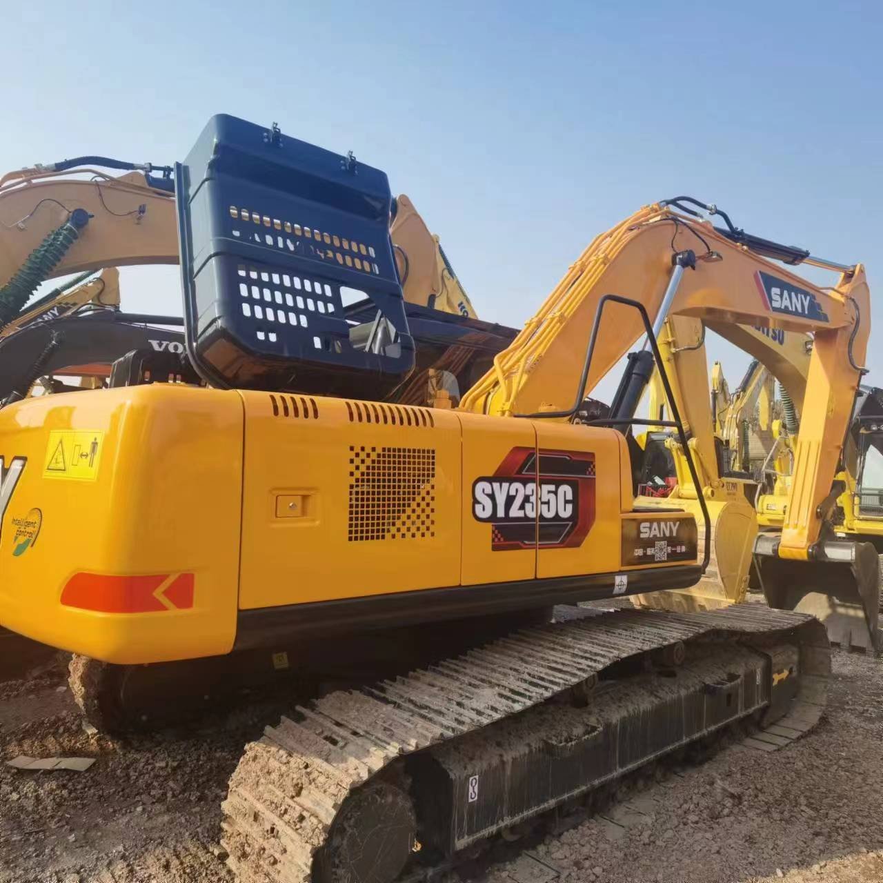 Low energy consumption second-hand Sany excavator SY235C machine in good condition