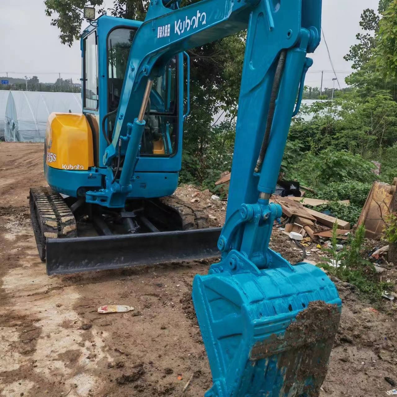 good condition high quality 3.5ton with cabin kubota U35 mini excavator
