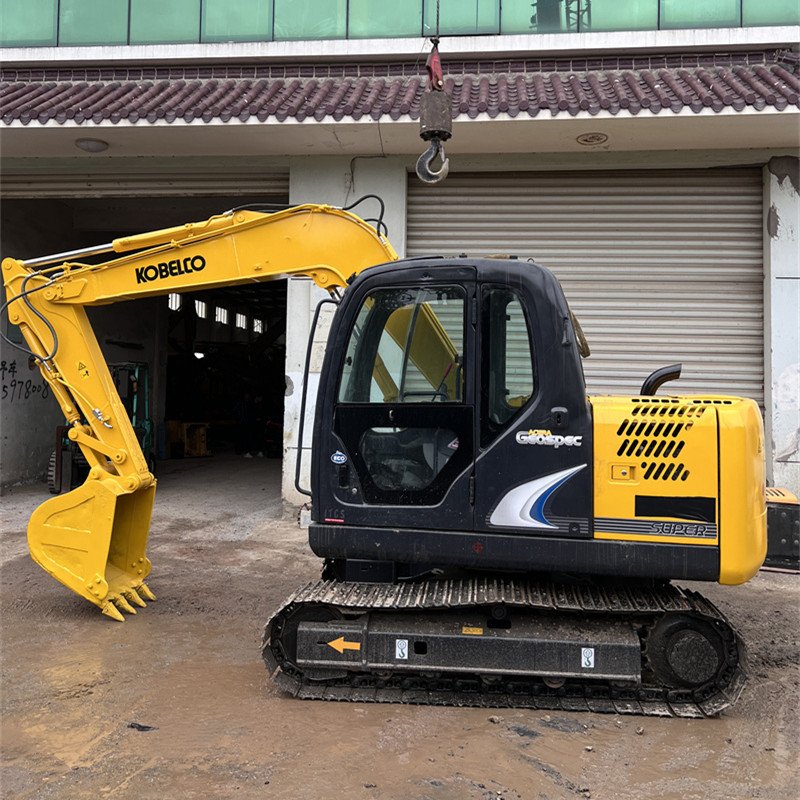 Used KOBELCO SK75 excavator at factory price Used backhoe excavator SK70SR SK60 SK55 SK50