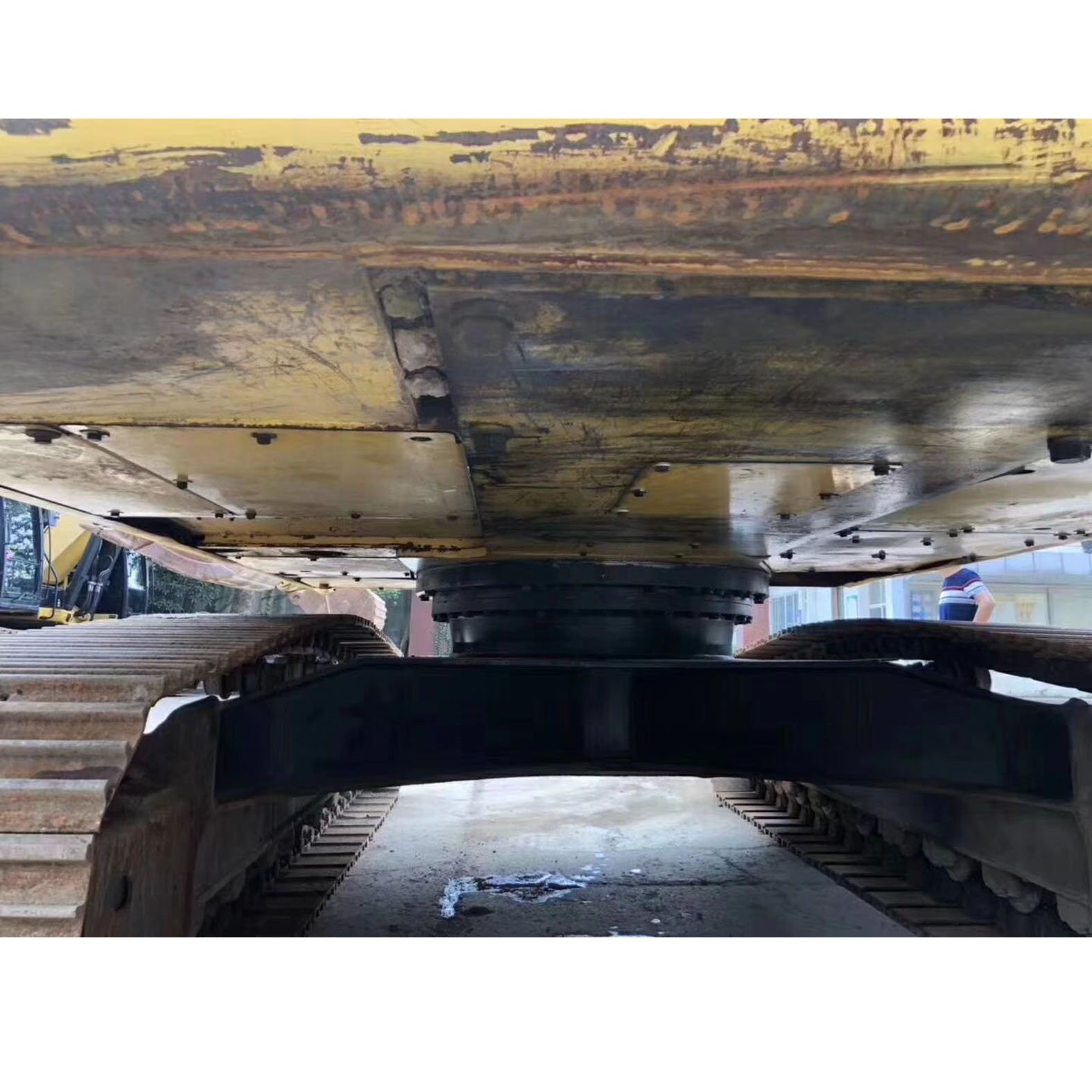 Japan used KOMATSU PC220-7 crawler excavators with high quality second hand used KOMATSU PC220-7 excavator for sale