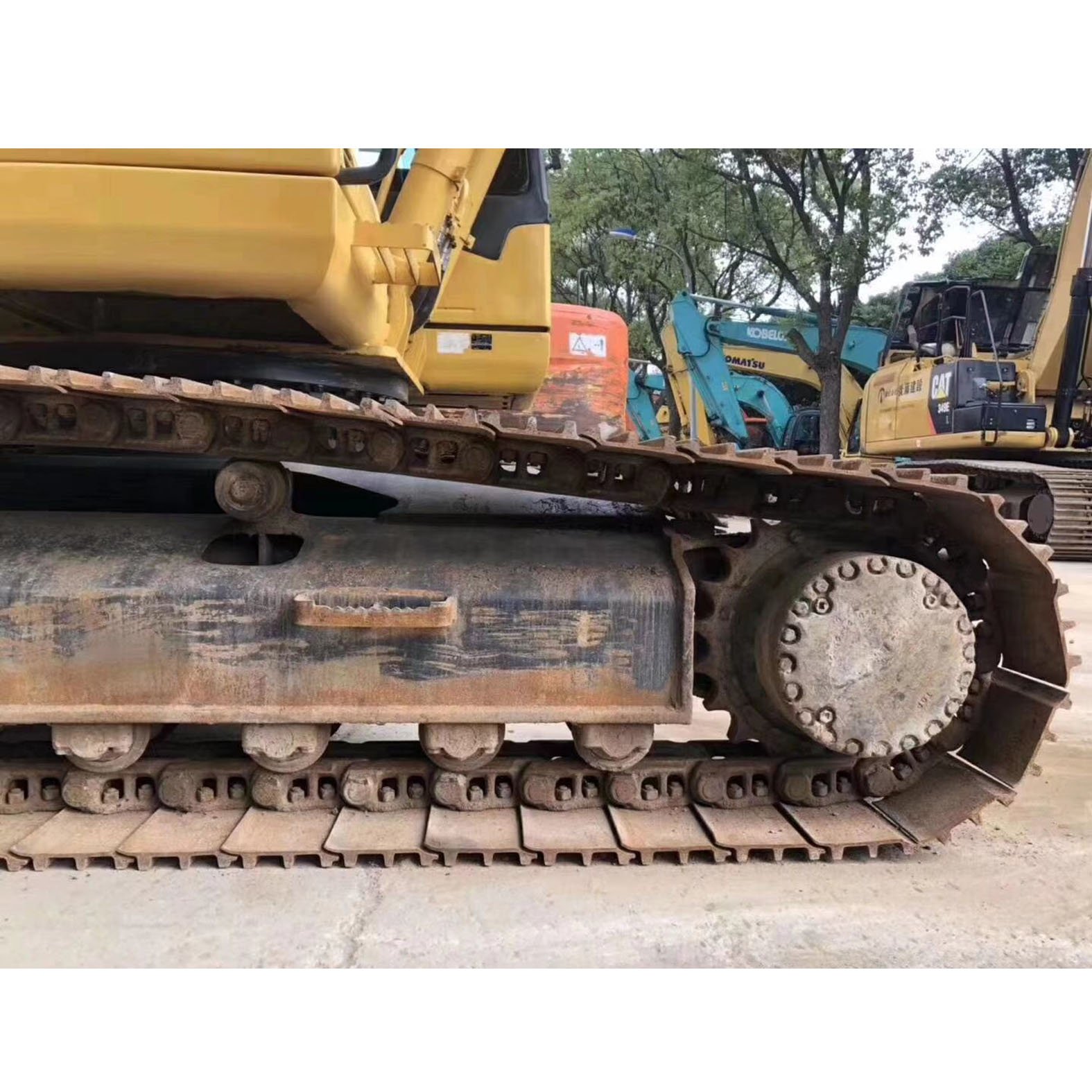Japan used KOMATSU PC220-7 crawler excavators with high quality second hand used KOMATSU PC220-7 excavator for sale