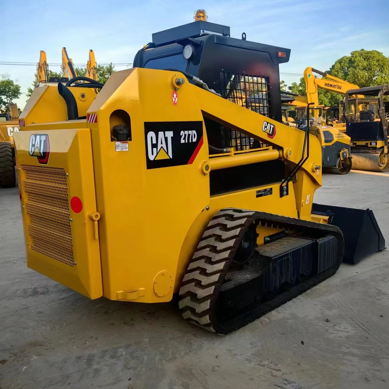 Caterpillar CAT277D Compact Track Loader for sale at low prices, stock machines, vehicle condition guaranteed