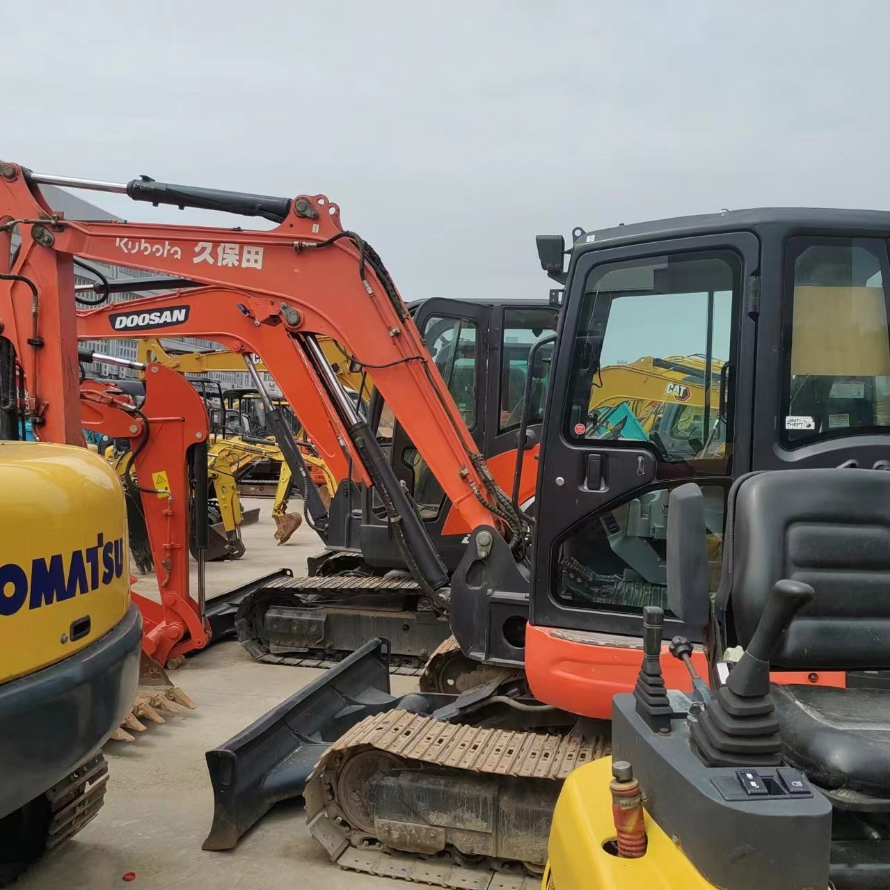 Kubota KX17 KX27 KX135 Excavator For Sale Used Kubota KX163 KX165 Excavator Price Excellent Performance Kubota Machinery