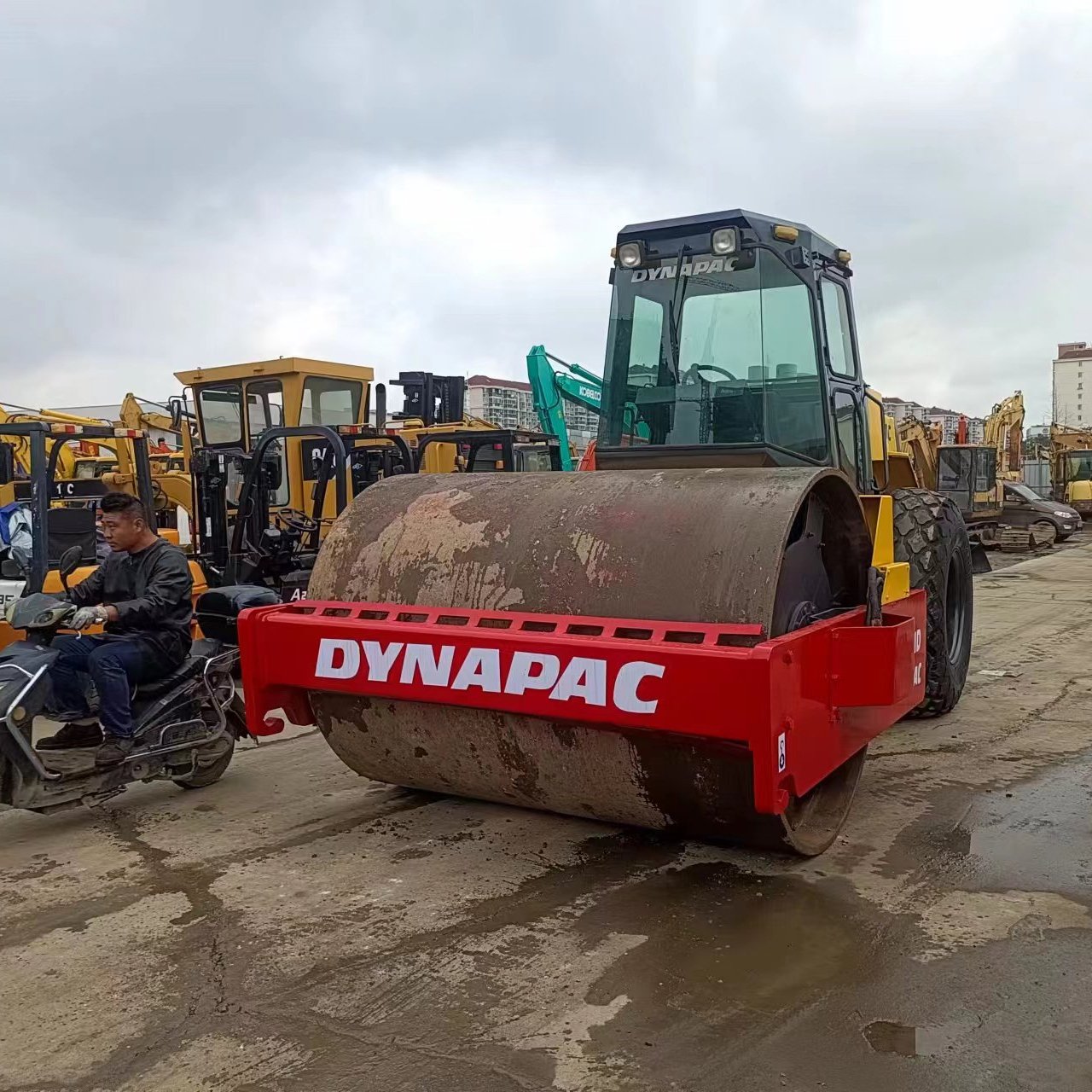 DYNAPAC CA301D used roller imported from Sweden with high efficiency on sale