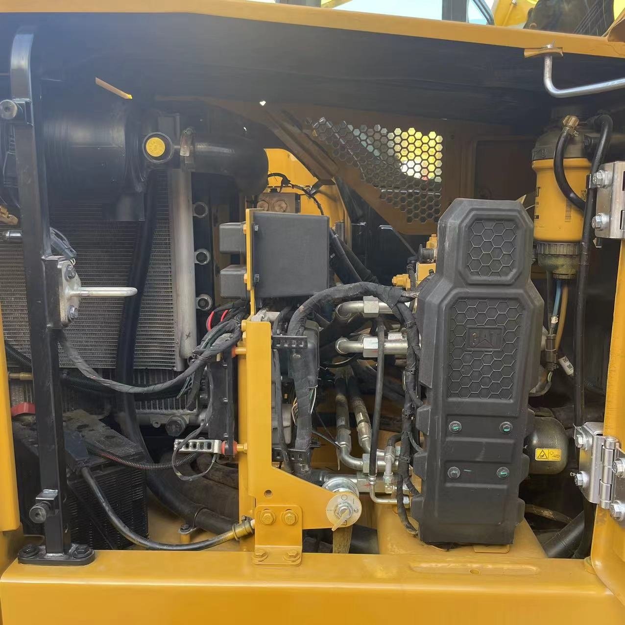 Multi Functional Machine Used Cat Mini Excavator Price Cat 307.5 306e 307308 Crawler Digger